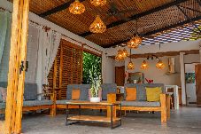 Villa in Puerto Viejo - Bukë Villa